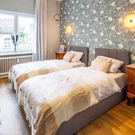 Level22 Charmanter Zentraler Altbau شقة ليفركوزن